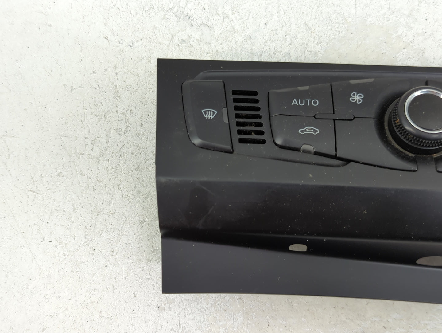 2009-2012 Audi A4 Climate Control Module Temperature AC/Heater Replacement P/N:8T1 820 043 T Fits Fits 2008 2009 2010 2011 2