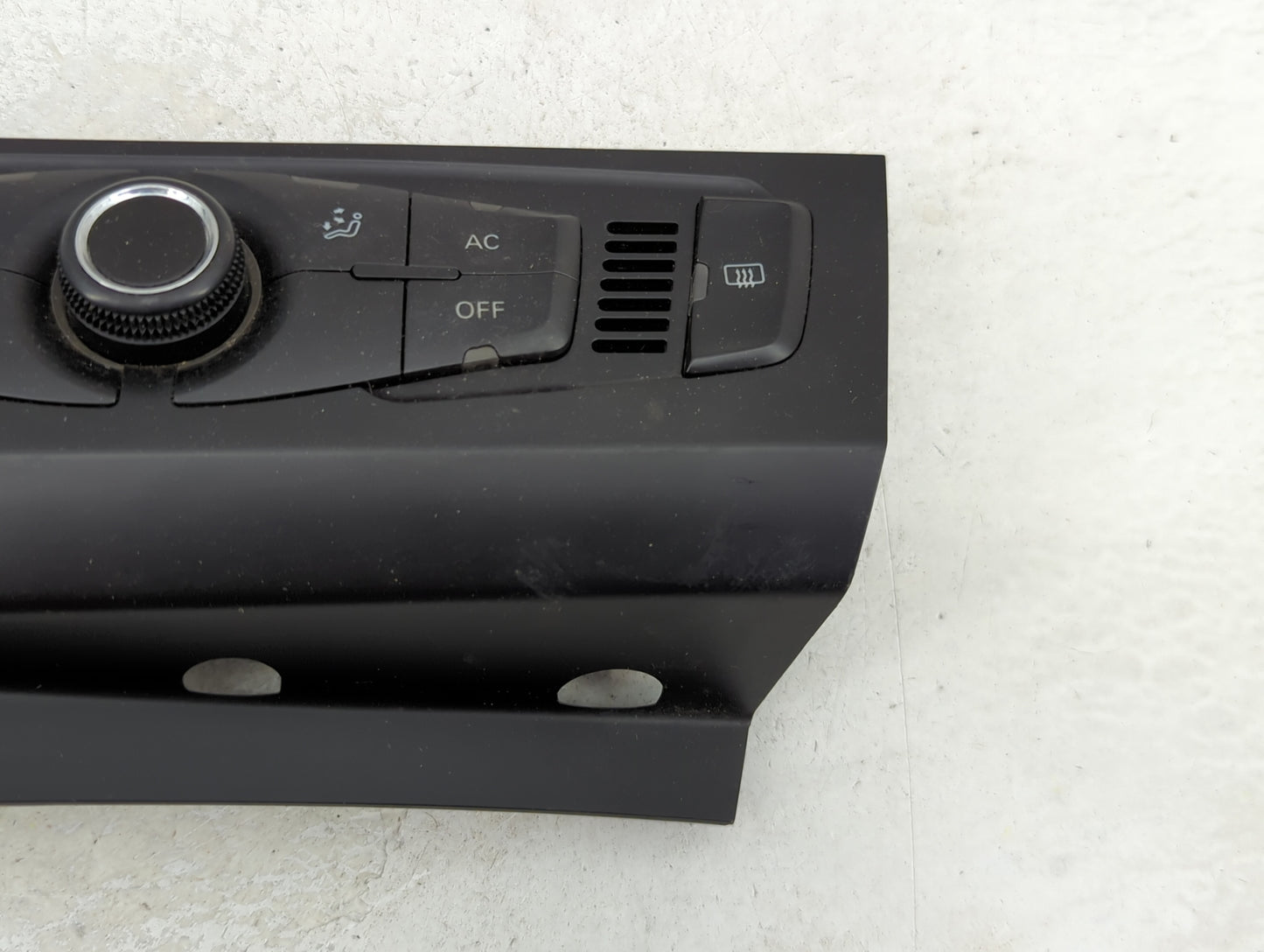 2009-2012 Audi A4 Climate Control Module Temperature AC/Heater Replacement P/N:8T1 820 043 T Fits Fits 2008 2009 2010 2011 2