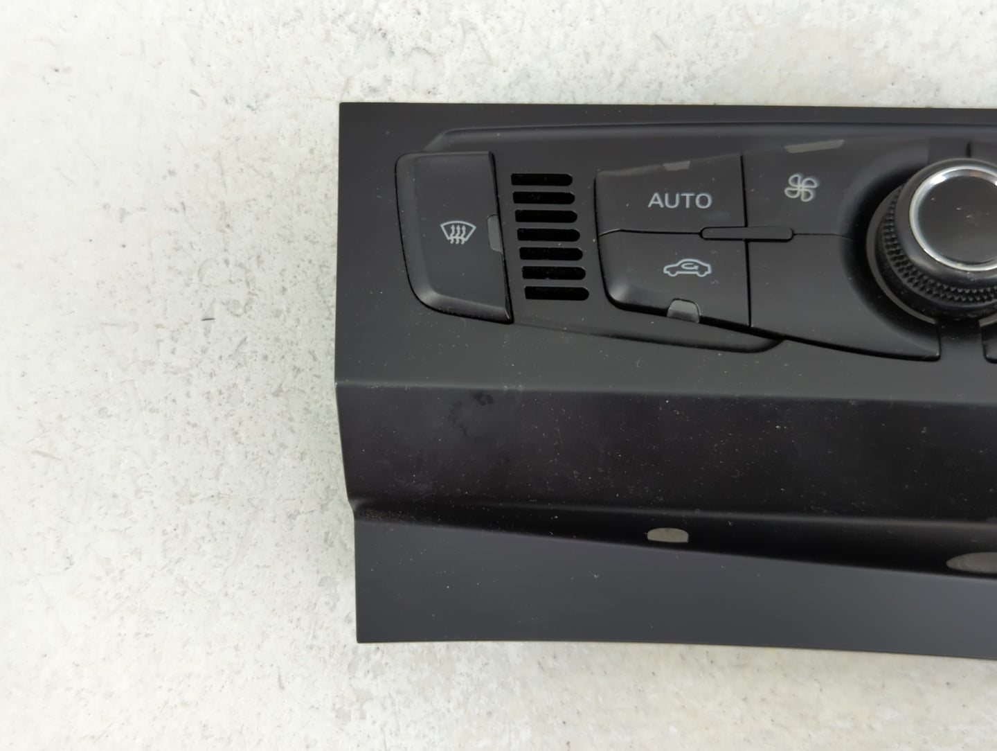 2009-2012 Audi A4 Climate Control Module Temperature AC/Heater Replacement P/N:8T1 820 043 T Fits Fits 2008 2009 2010 2011 2