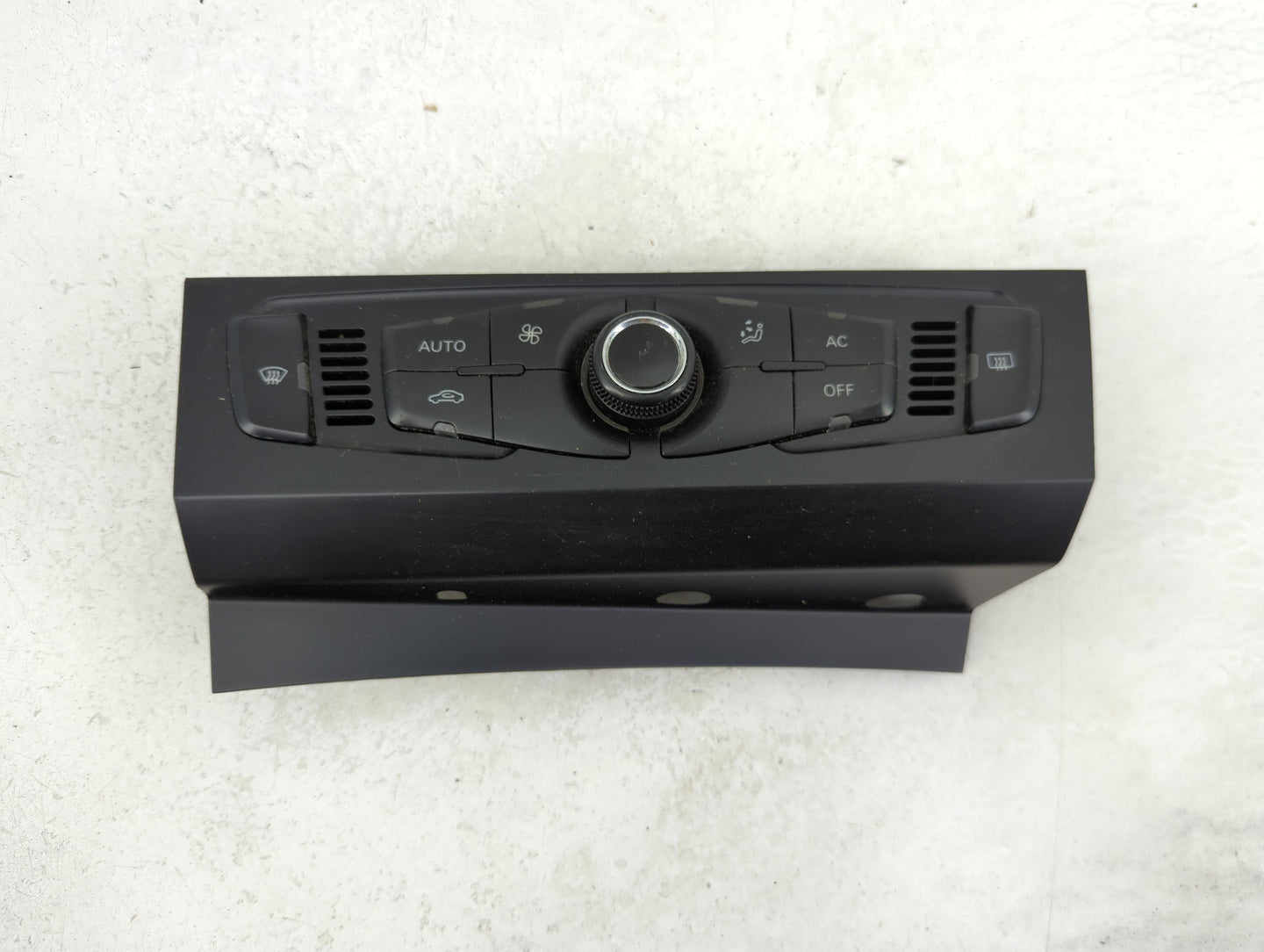 2009-2012 Audi A4 Climate Control Module Temperature AC/Heater Replacement P/N:8T1 820 043 T Fits Fits 2008 2009 2010 2011 2
