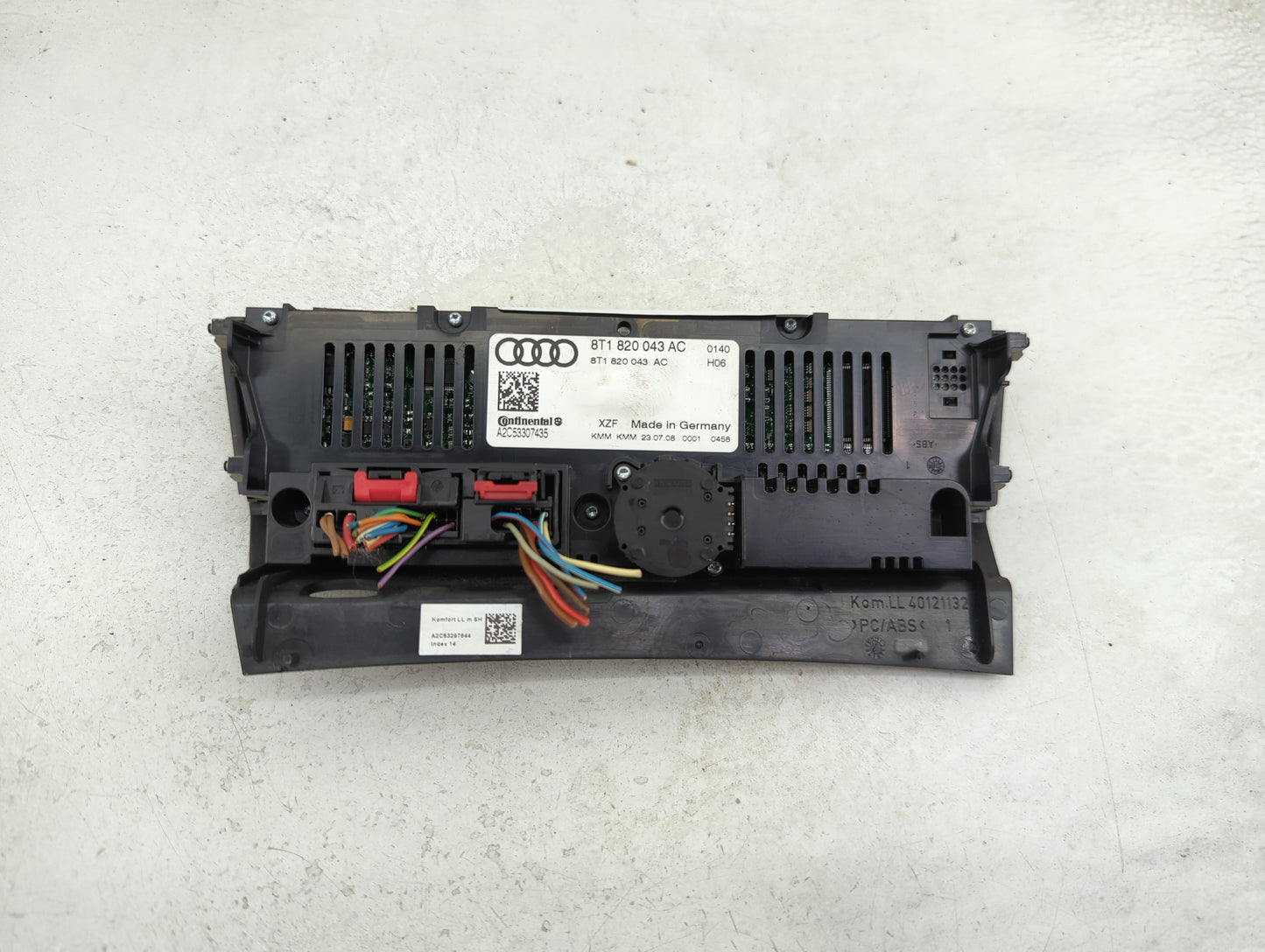 2009-2012 Audi A4 Climate Control Module Temperature AC/Heater Replacement P/N:8T1 820 043 AC Fits OEM Used Auto Parts - Oem