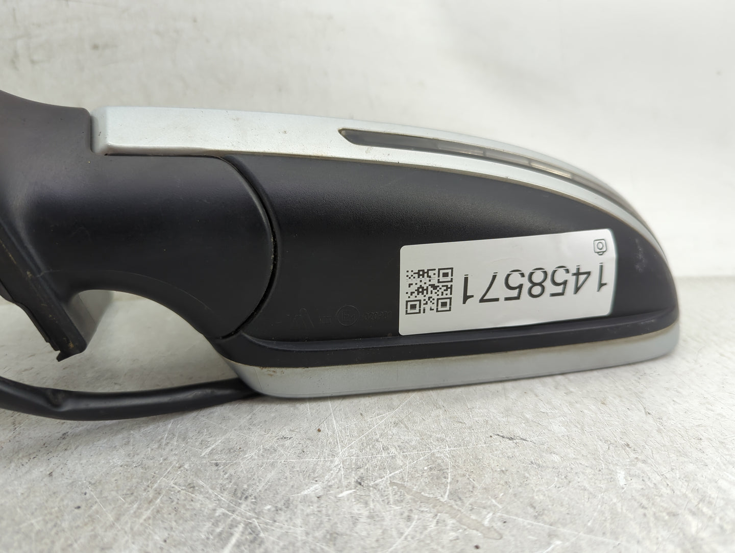 2009 Audi A4 Driver Side View Mirror - Left Door Mirror OEM Used - Oemusedautoparts1.com