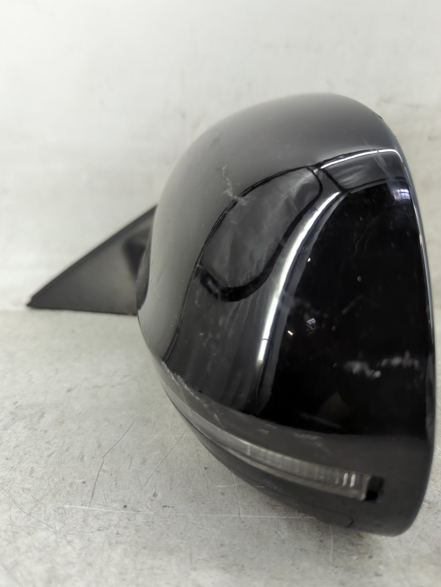 2009 Audi A4 Driver Side View Mirror - Left Door Mirror OEM Used - Oemusedautoparts1.com