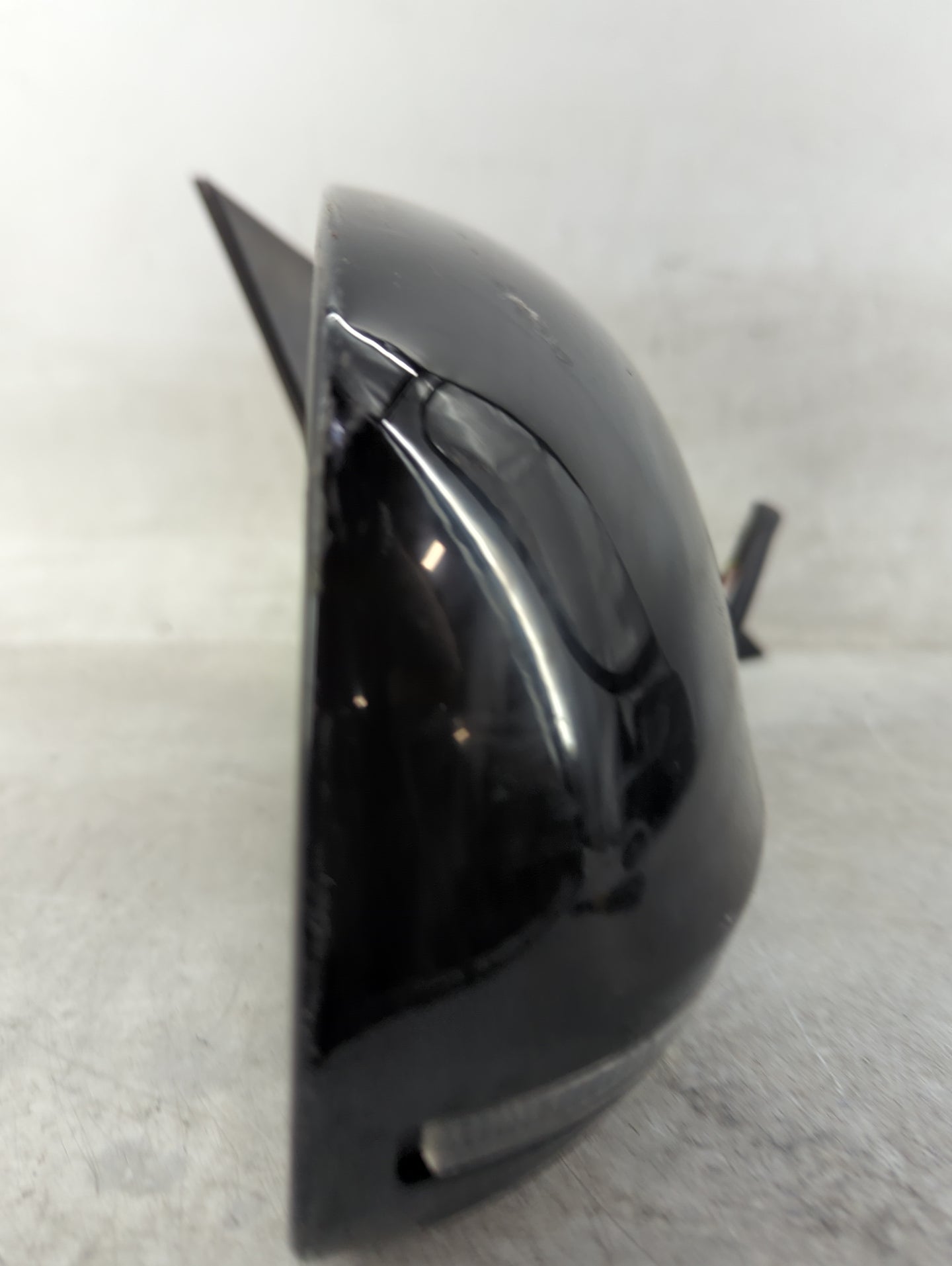 2009 Audi A4 Passenger Side View Mirror - Right Door Mirror OEM Used - Oemusedautoparts1.com