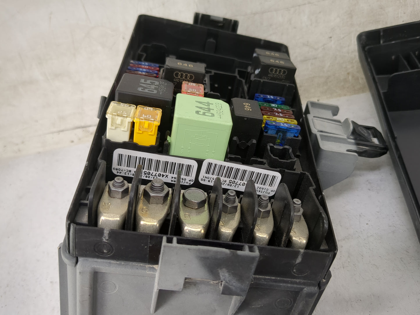 2009-2016 Audi A4 Fusebox Fuse Box Panel Relay Module P/N:4H0 951 253 C X407705 Fits OEM Used Auto Parts - Oemusedautoparts1