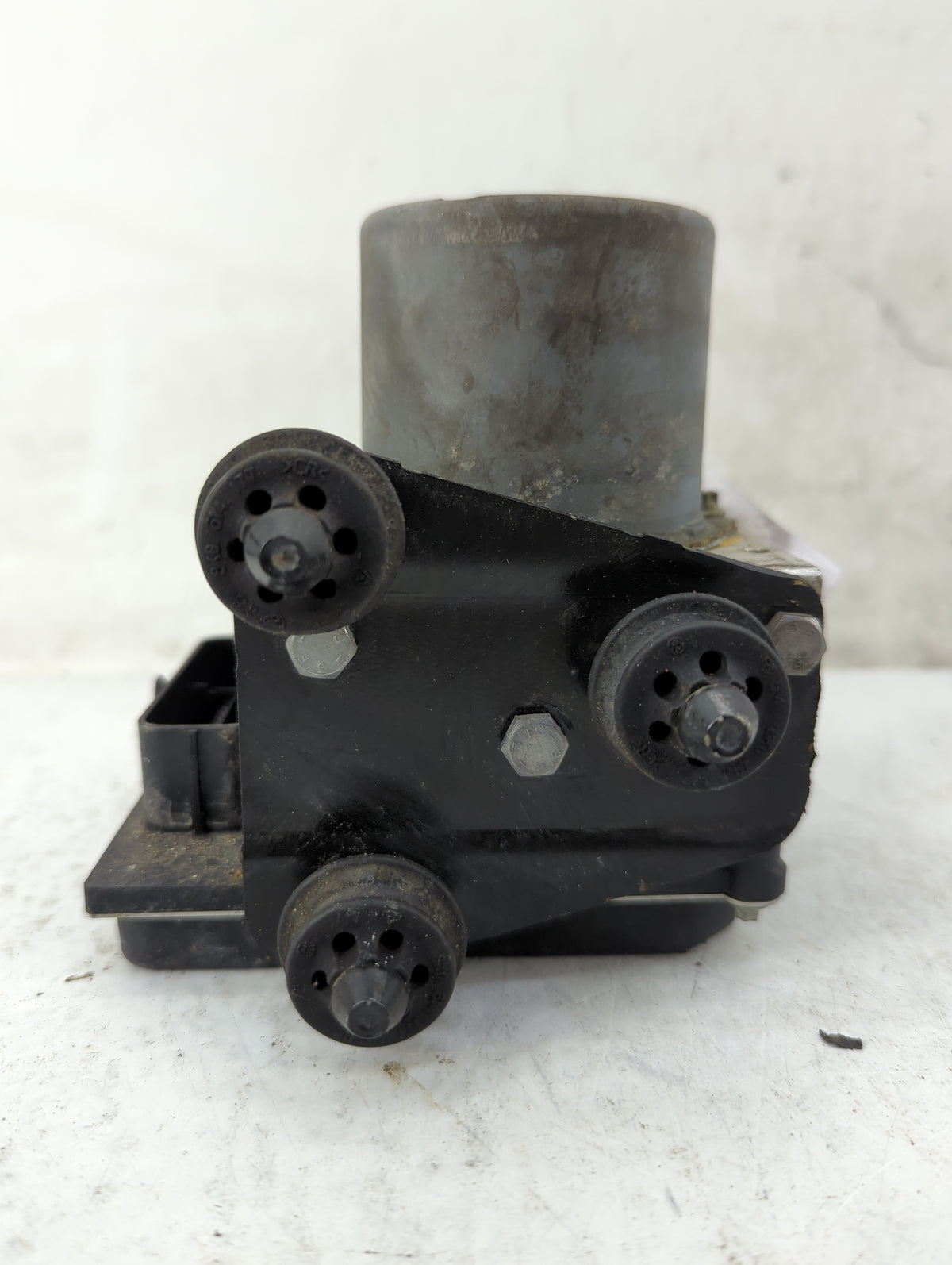 2009-2010 Audi A4 Anti-Lock Brake ABS Pump Module Actuator OEM P/N:8K0907379AB 0265236103, 0265951373A Fits Fits 2009 2010 O