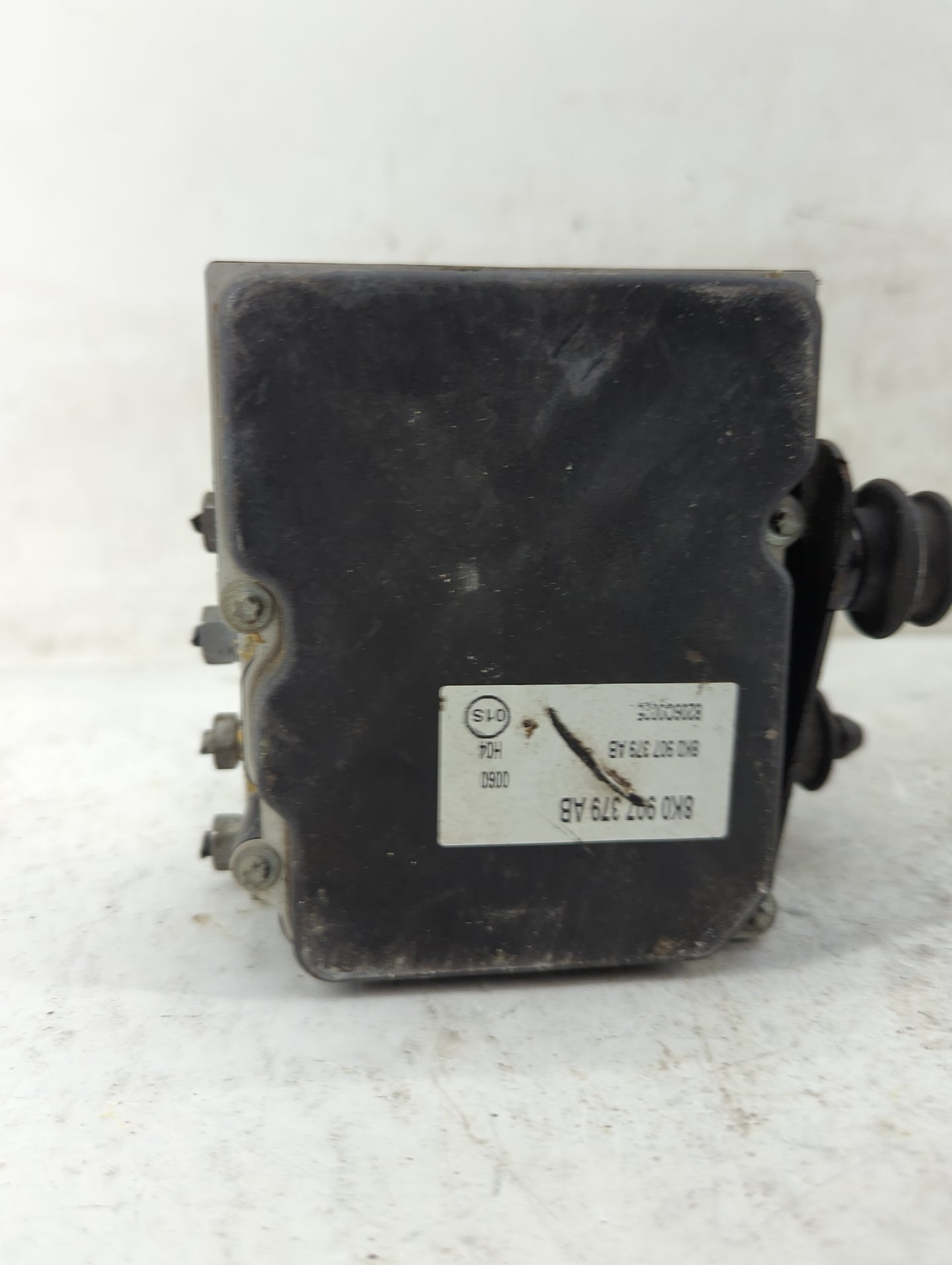 2009-2010 Audi A4 ABS Pump Control Module Replacement P/N:8K0907379AB 0265236103, 0265951373A, 8K0614517BQ Fits Fits 2009 20