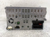 2009 Audi A4 Radio AM FM Cd Player Receiver Replacement P/N:8T1035195L CQ-EA1862G Fits OEM Used Auto Parts - Oemusedautopart