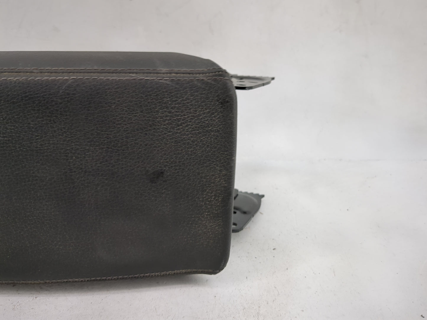 2009-2016 Audi A4 Center Console Armrest Cover Lid Fits Fits 2008 2009 2010 2011 2012 2013 2014 2015 2016 2017 OEM Used Auto