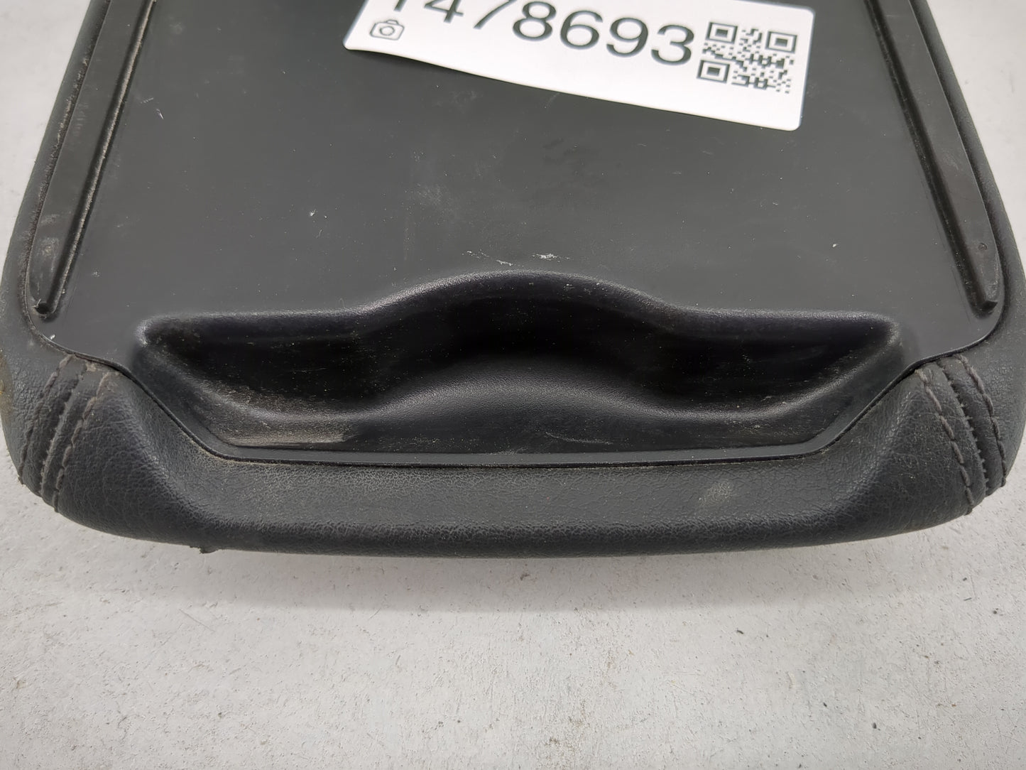 2009-2016 Audi A4 Center Console Armrest Cover Lid Fits Fits 2008 2009 2010 2011 2012 2013 2014 2015 2016 2017 OEM Used Auto