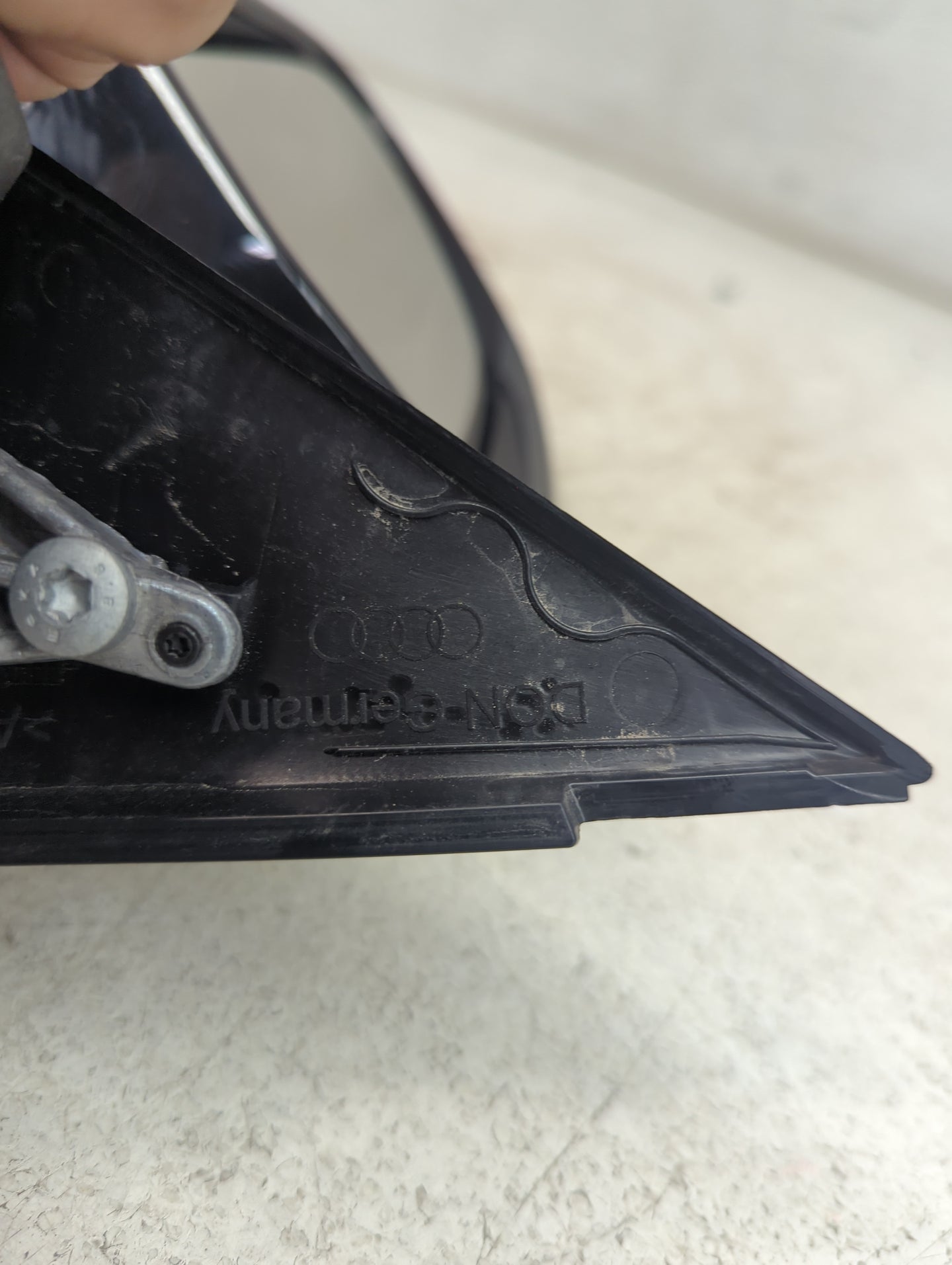 2009 Audi A4 Driver Side View Mirror - Left Door Mirror OEM Used - Oemusedautoparts1.com