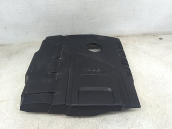 compare product 2009 Audi A4 Engine Cover 1479135
