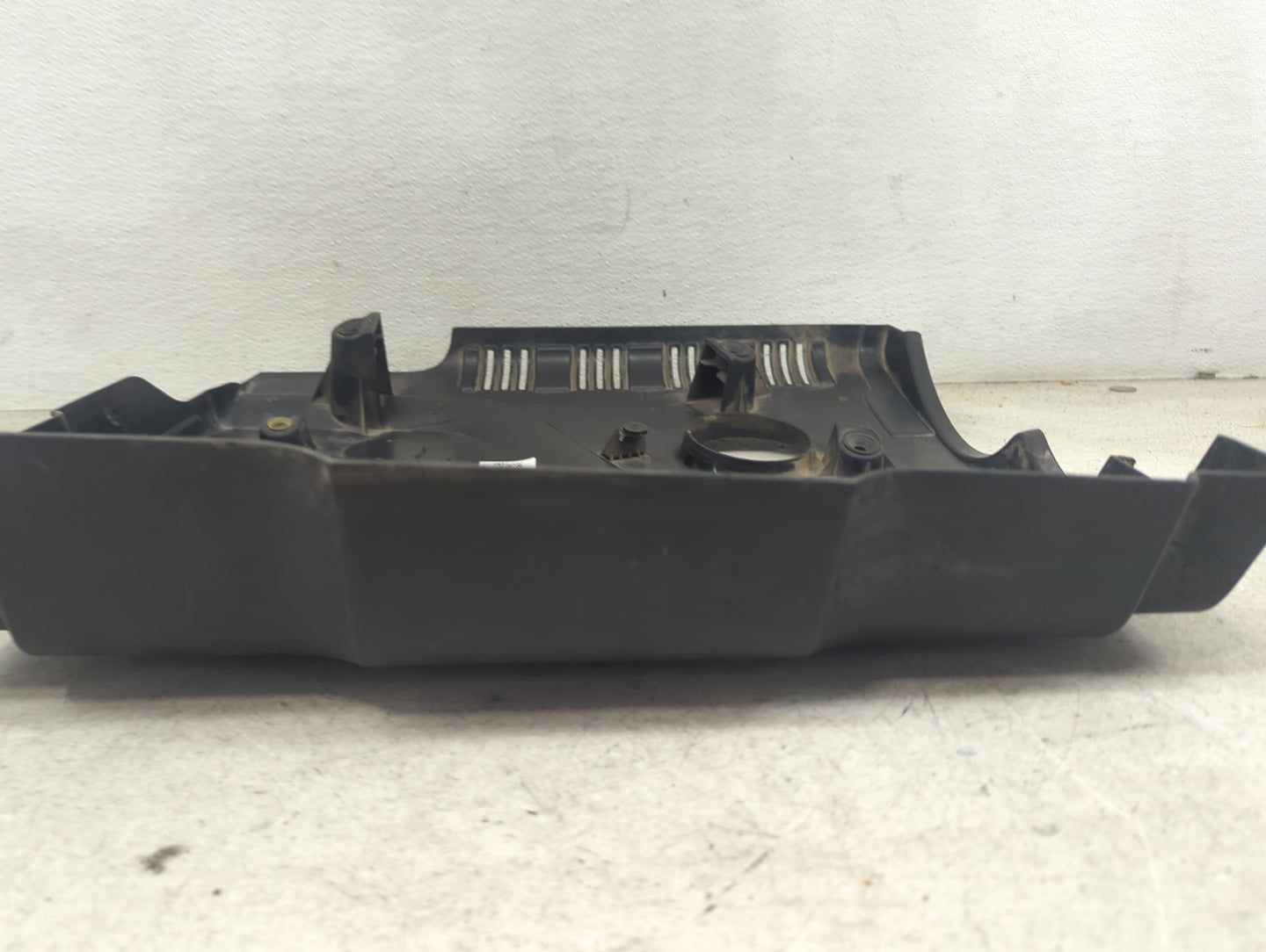 2009 Audi A4 Engine Cover 1479135 - Oemusedautoparts1.com