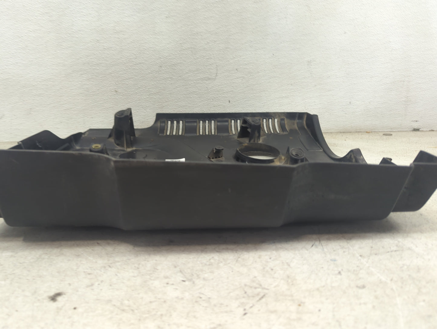 2009 Audi A4 Engine Cover 1479135 - Oemusedautoparts1.com