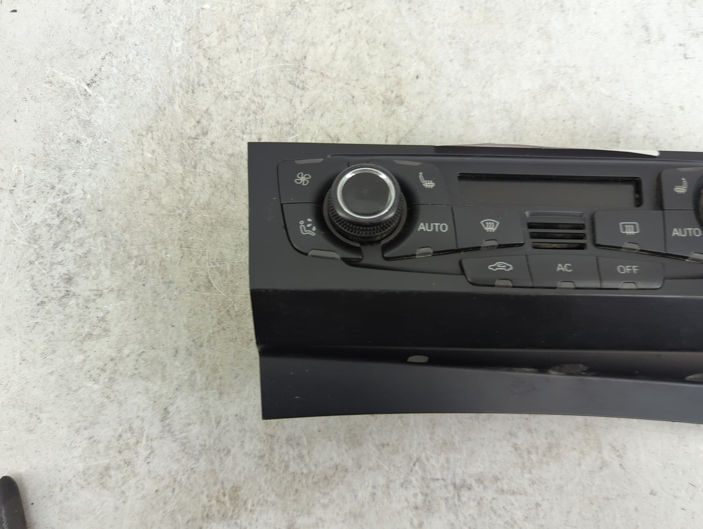 2009-2012 Audi A4 Climate Control Module Temperature AC/Heater Replacement P/N:8T1820043AC A2C53307435 Fits OEM Used Auto Pa