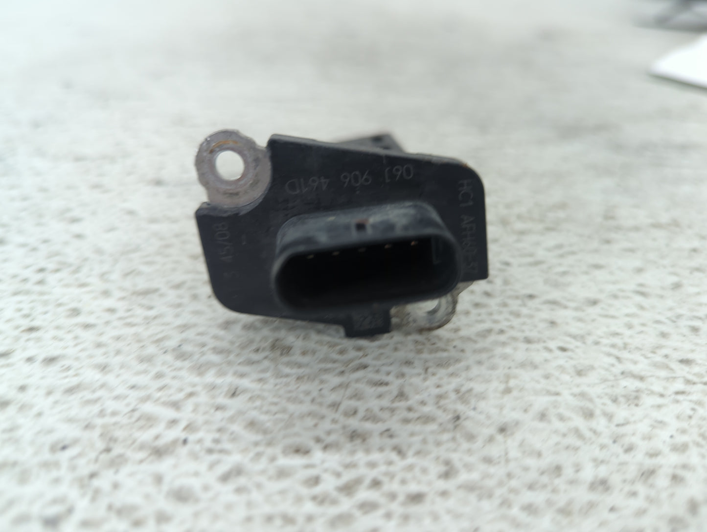 2009-2012 Audi A4 Mass Air Flow Meter Maf 1485383 - Oemusedautoparts1.com