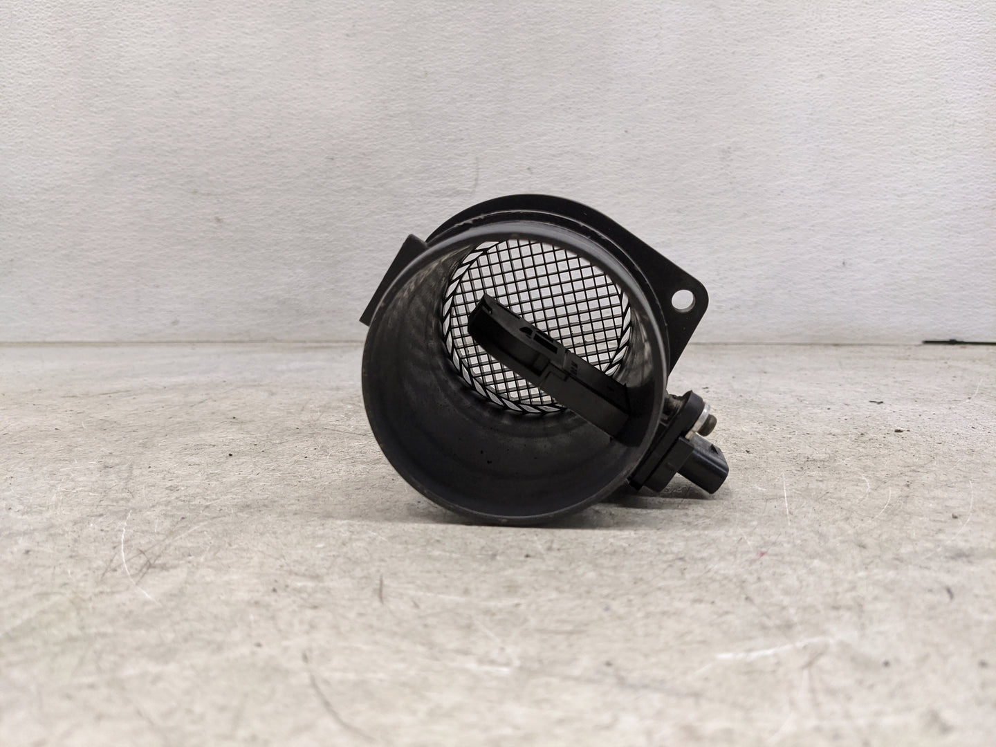 2009-2012 Audi A4 Mass Air Flow Meter Maf 1486216 - Oemusedautoparts1.com