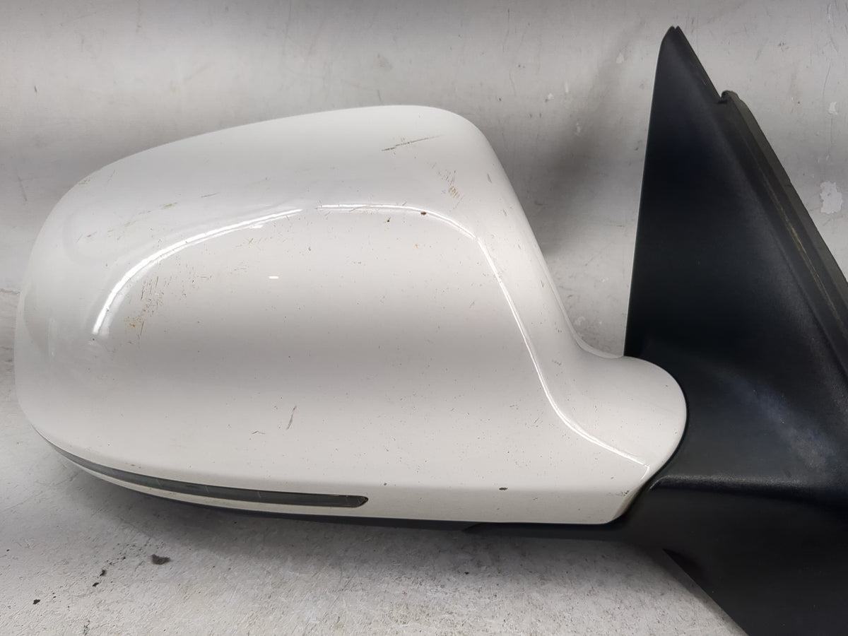 2009 Audi A4 Passenger Side View Mirror - Right Door Mirror OEM Used - Oemusedautoparts1.com