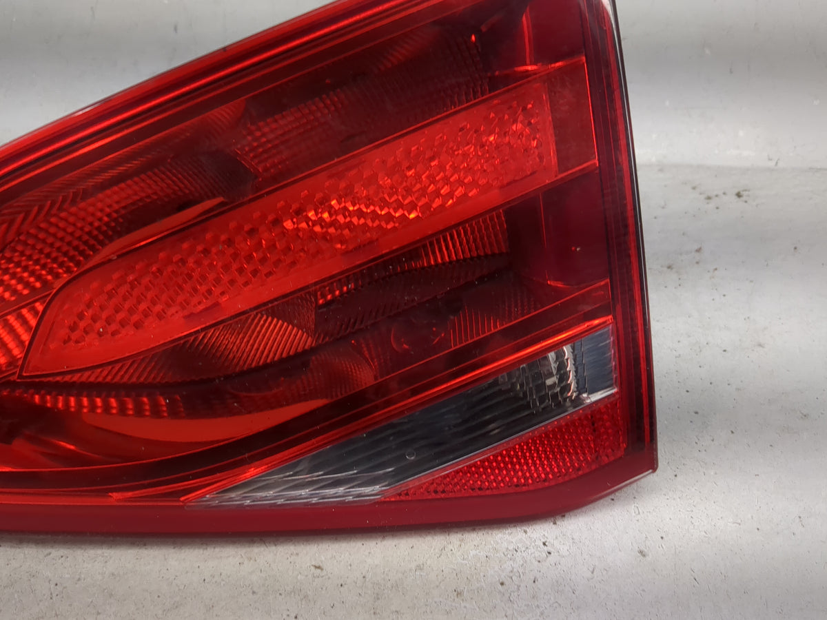2009-2012 Audi A4 Passenger Right Side Deck Lid Mounted Tail Light 1512384 - Oemusedautoparts1.com