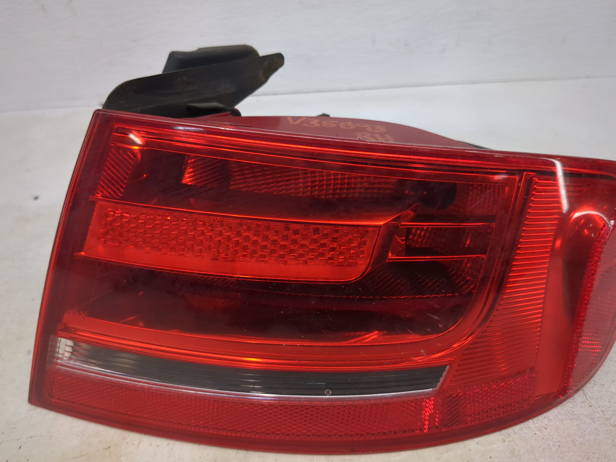2009-2012 Audi A4 Tail Light Assembly Passenger Right OEM P/N:8K5945096 00968808889 Fits Fits 2009 2010 2011 2012 OEM Used A