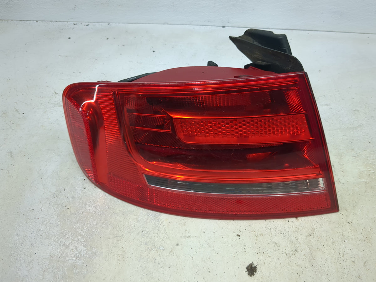 2009-2012 Audi A4 Tail Light Assembly Driver Left OEM P/N:8K5945095E Fits Fits 2009 2010 2011 2012 OEM Used Auto Parts - Oem