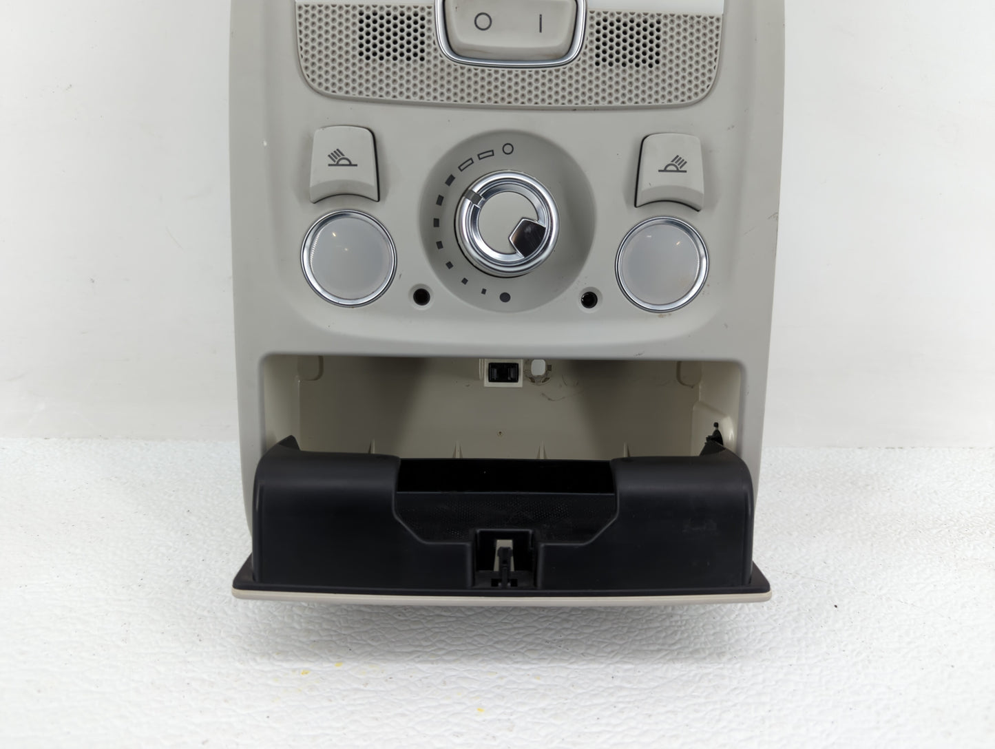 2009 Audi A4 Overhead Roof Console - Oemusedautoparts1.com