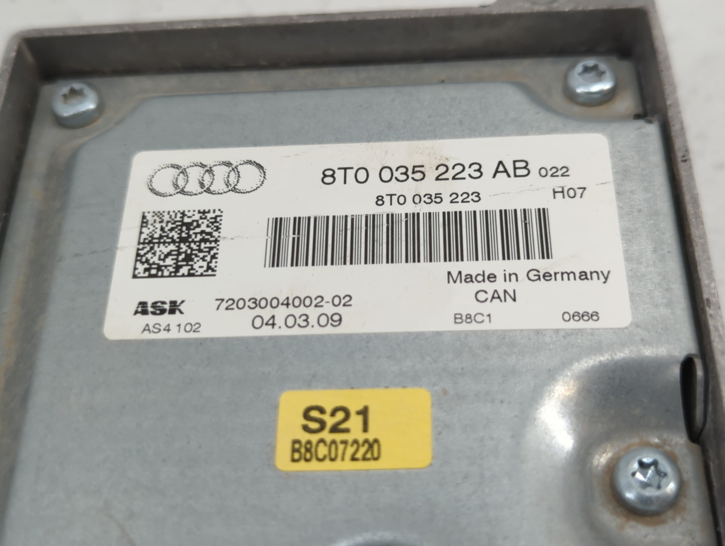 2009 Audi A4 PCM Engine Control Computer ECU ECM PCU OEM P/N:8T0 035 223 Fits Fits 2001 OEM Used Auto Parts - Oemusedautopar