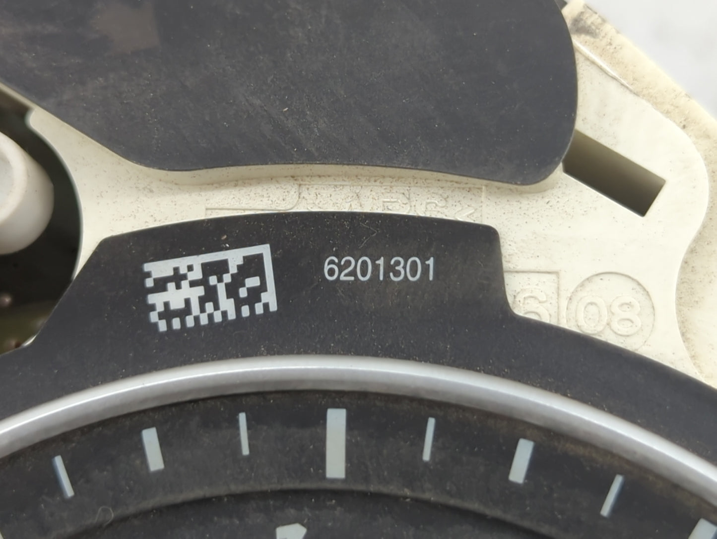 2009 Audi A4 Instrument Cluster Speedometer Gauges P/N:8K0 920 950 A 8K0920950A Fits OEM Used Auto Parts - Oemusedautoparts1