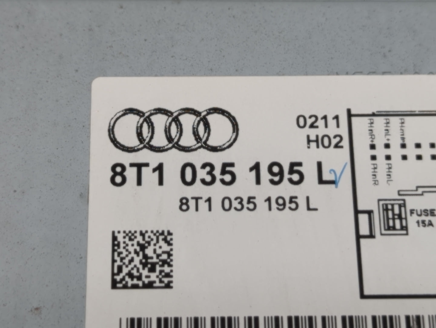 2009-2009 Audi A4 Am Fm Cd Player Radio Receiver - Oemusedautoparts1.com