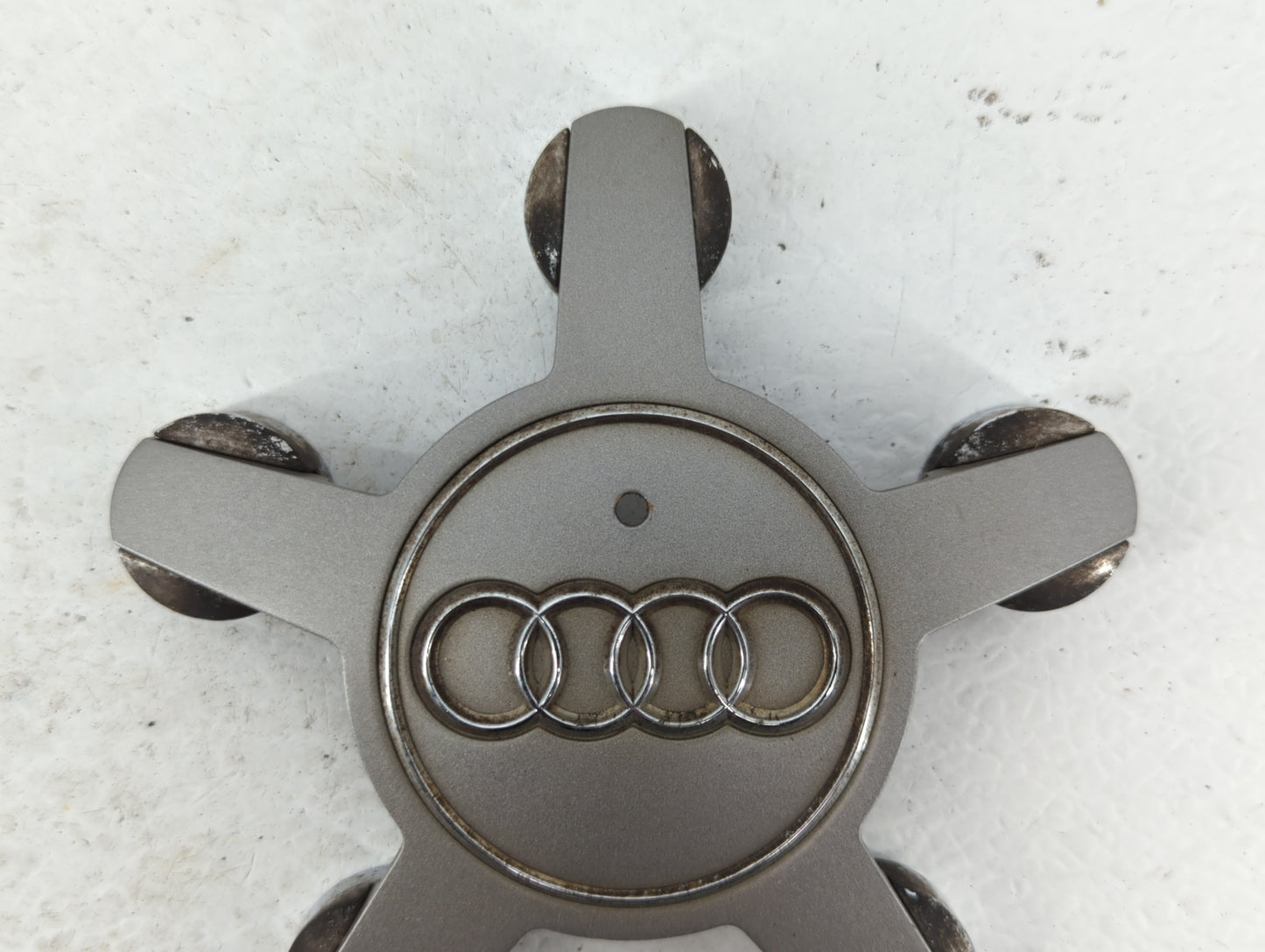 2009 Audi A4 Rim Wheel Center Cap - Oemusedautoparts1.com