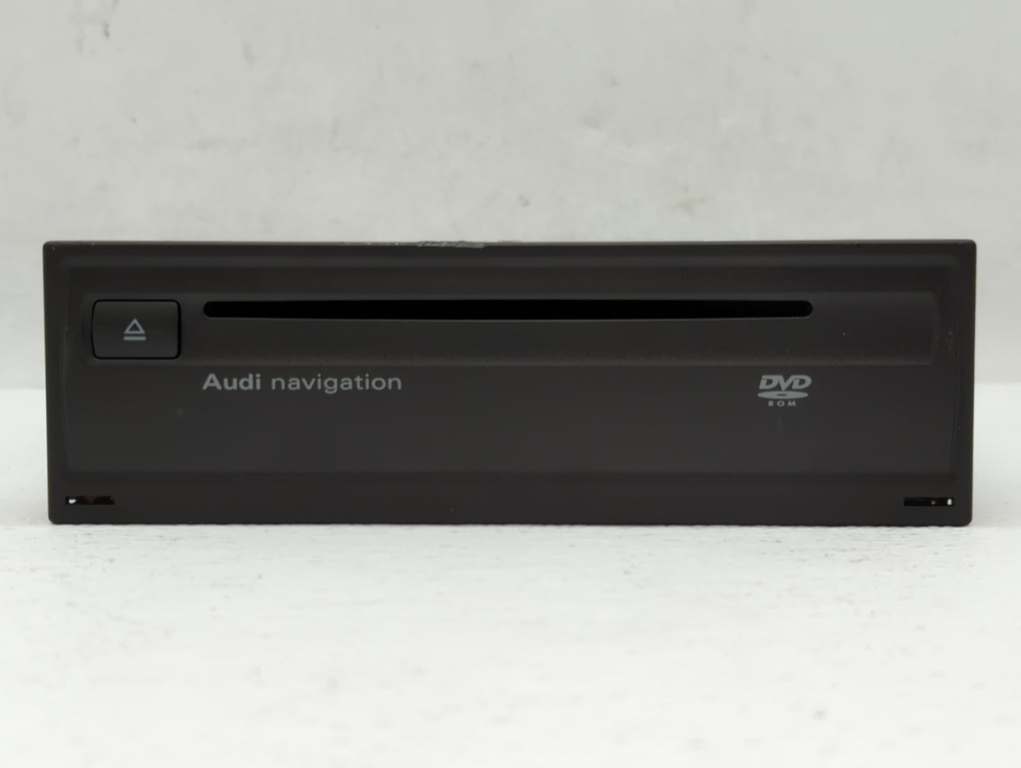 2009 Audi A4 Radio AM FM Cd Player Receiver Replacement P/N:4E0 919 887 M 8T1 035 186 R, 8T1 035 195 L, 8T1 035 195 AD Fits 