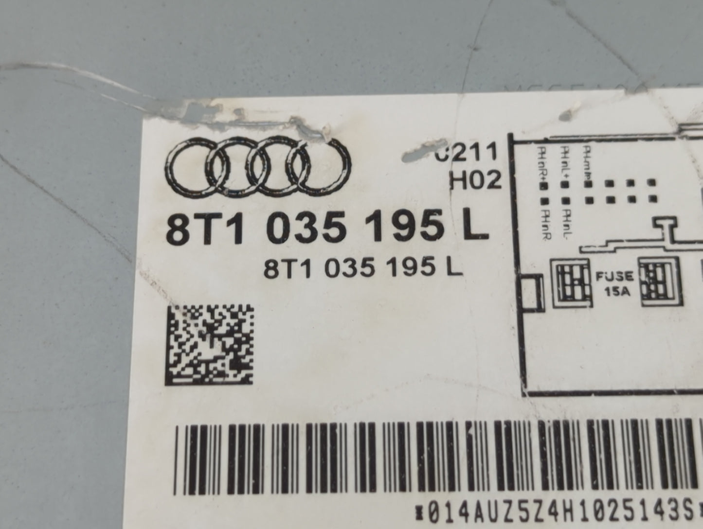 2009 Audi A4 Radio AM FM Cd Player Receiver Replacement P/N:8T1 035 195 L Fits OEM Used Auto Parts - Oemusedautoparts1.com