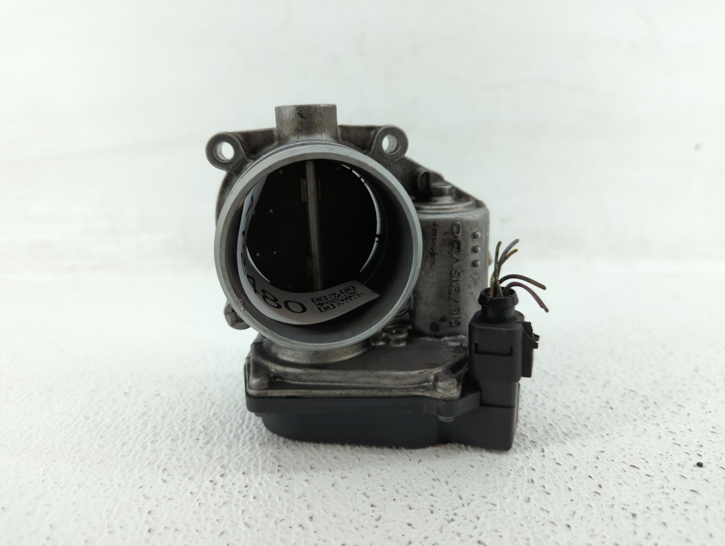 2005-2016 Audi A4 Throttle Body P/N:06F 133 062 Q 06F 133 062 J Fits OEM Used Auto Parts - Oemusedautoparts1.com