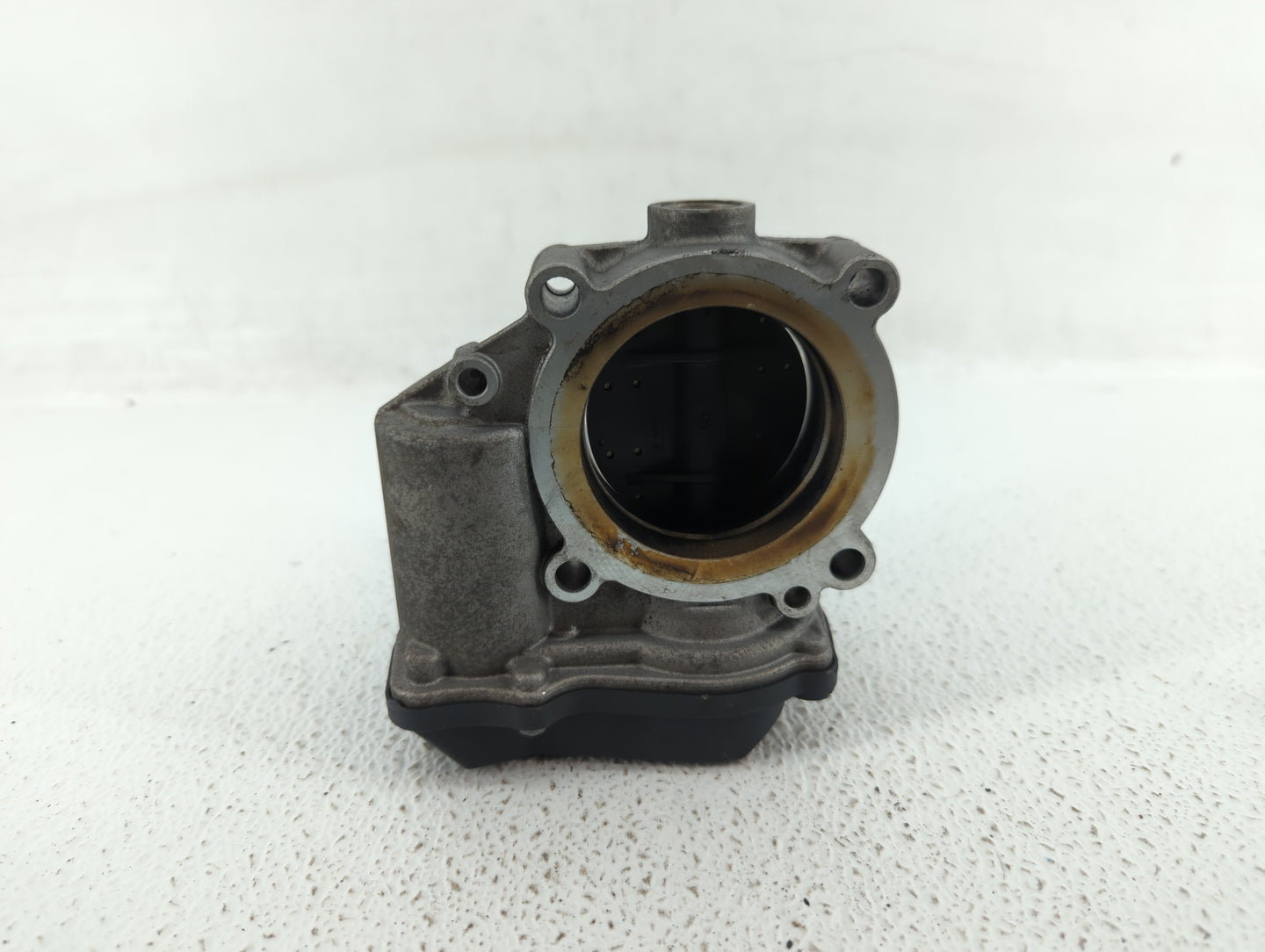 2005-2016 Audi A4 Throttle Body P/N:06F 133 062 T 06F 133 062 Q Fits OEM Used Auto Parts - Oemusedautoparts1.com