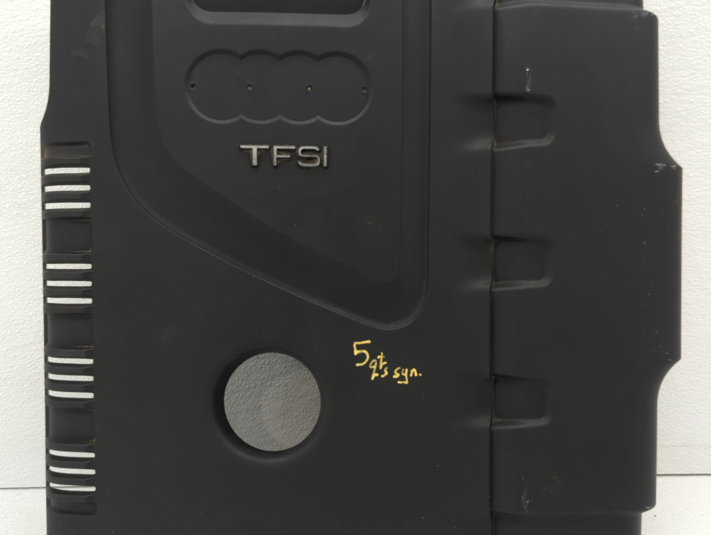 2009 Audi A4 Engine Cover - Oemusedautoparts1.com