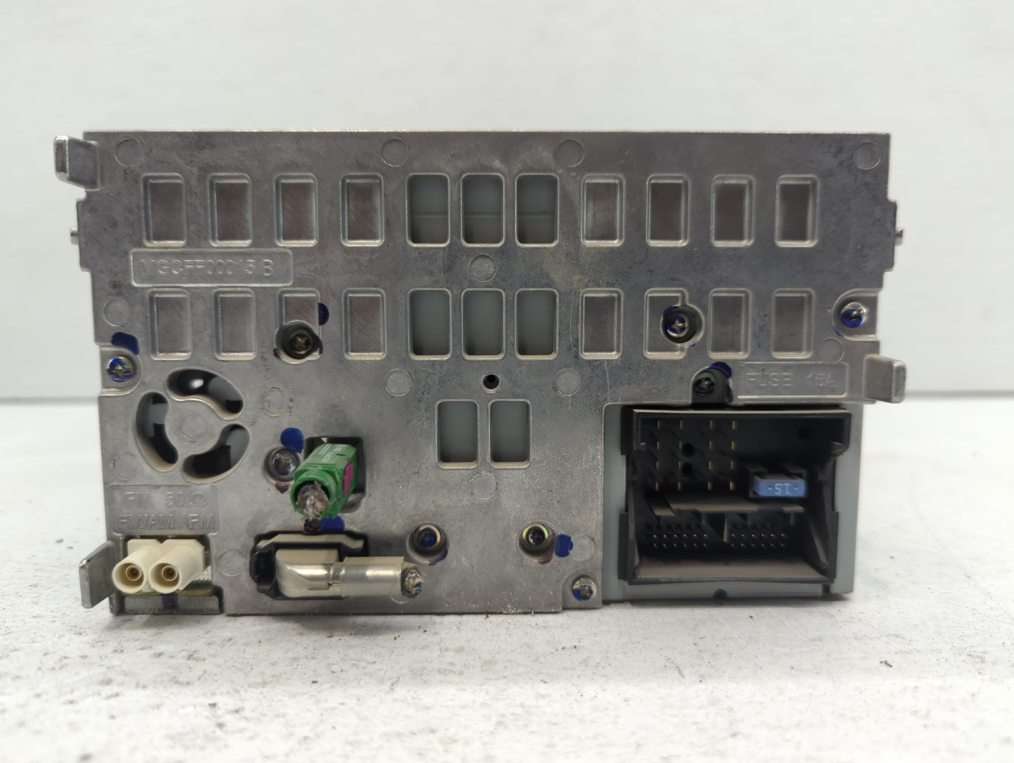 2009-2009 Audi A4 Am Fm Cd Player Radio Receiver - Oemusedautoparts1.com