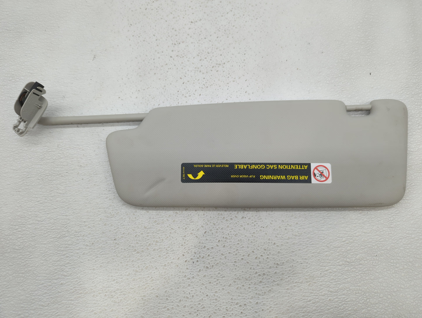 2009-2012 Audi A4 Sun Visor Shade Replacement Passenger Right Mirror Fits Fits 2009 2010 2011 2012 OEM Used Auto Parts - Oem