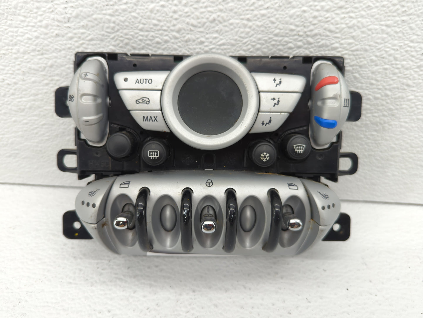 2009-2012 Audi A4 Climate Control Module Temperature AC/Heater Replacement P/N:69810709 8T1 820 043 AQ Fits OEM Used Auto Pa