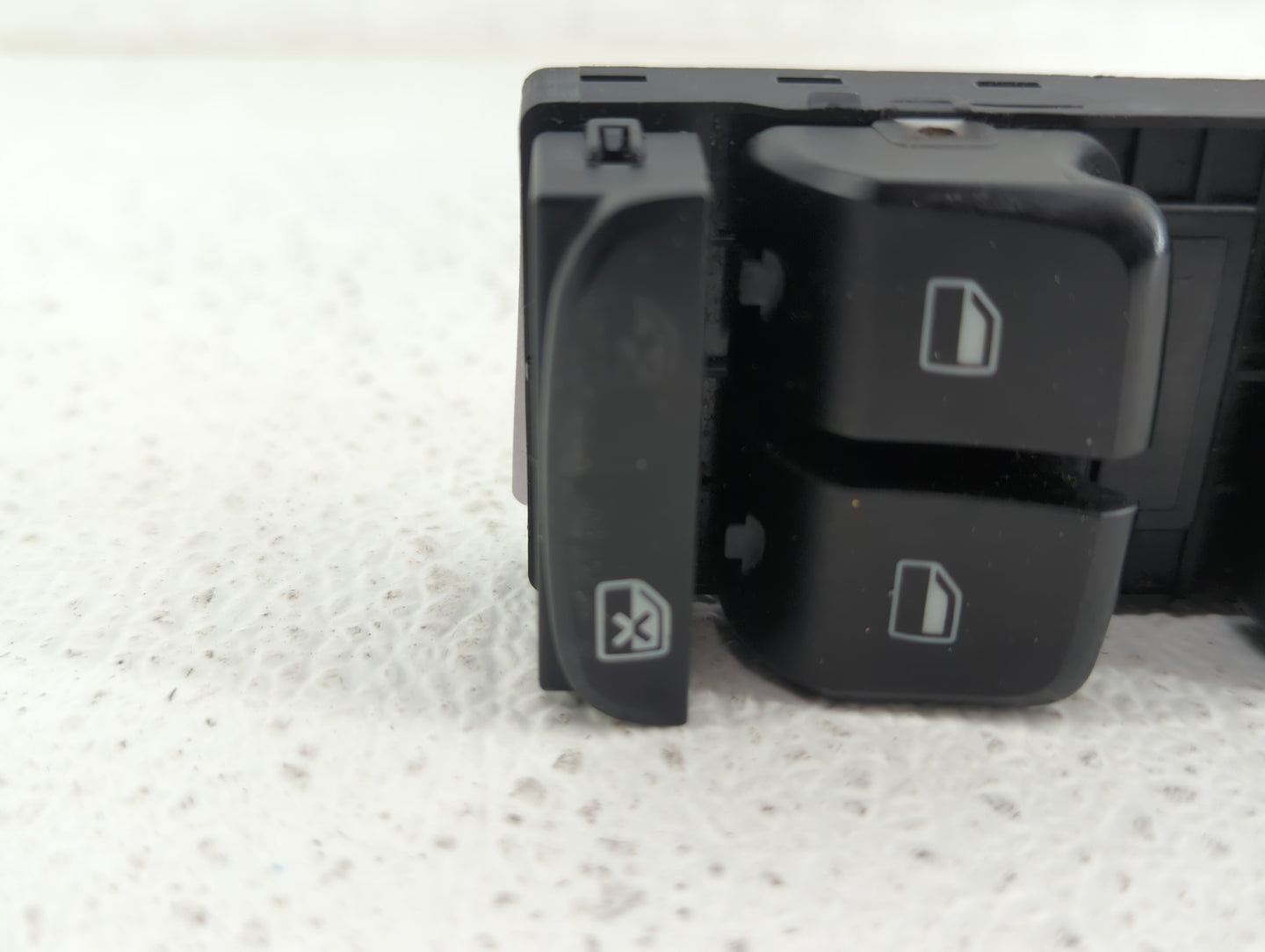 2009-2012 Audi A4 Master Power Window Switch Replacement Driver Side Left P/N:8R1 867 171 8K1 867 171 Fits OEM Used Auto Par