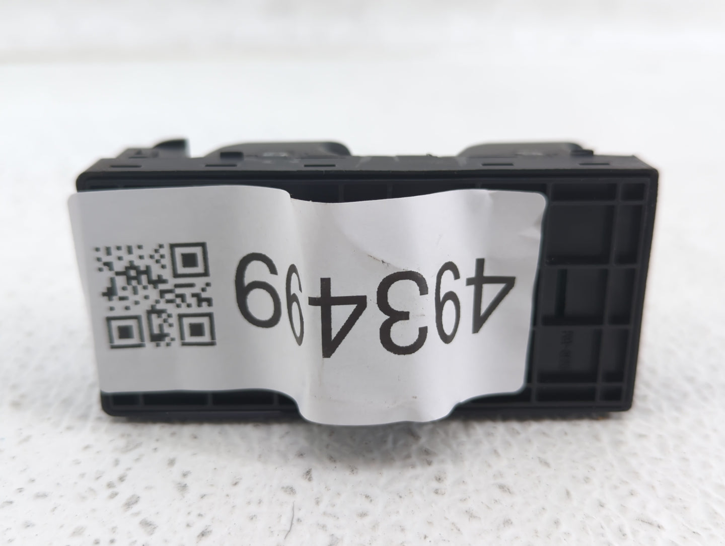 2009-2012 Audi A4 Master Power Window Switch Replacement Driver Side Left P/N:8R1 867 171 8K1 867 171 Fits OEM Used Auto Par