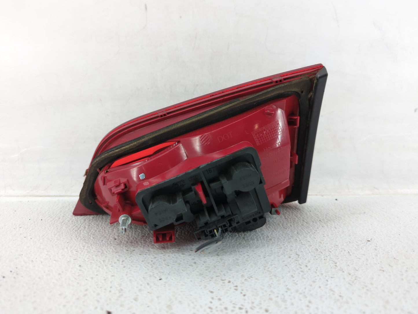 2009-2012 Audi A4 Tail Light Assembly Passenger Right OEM P/N:8K5 945 093 E Fits Fits 2009 2010 2011 2012 OEM Used Auto Part