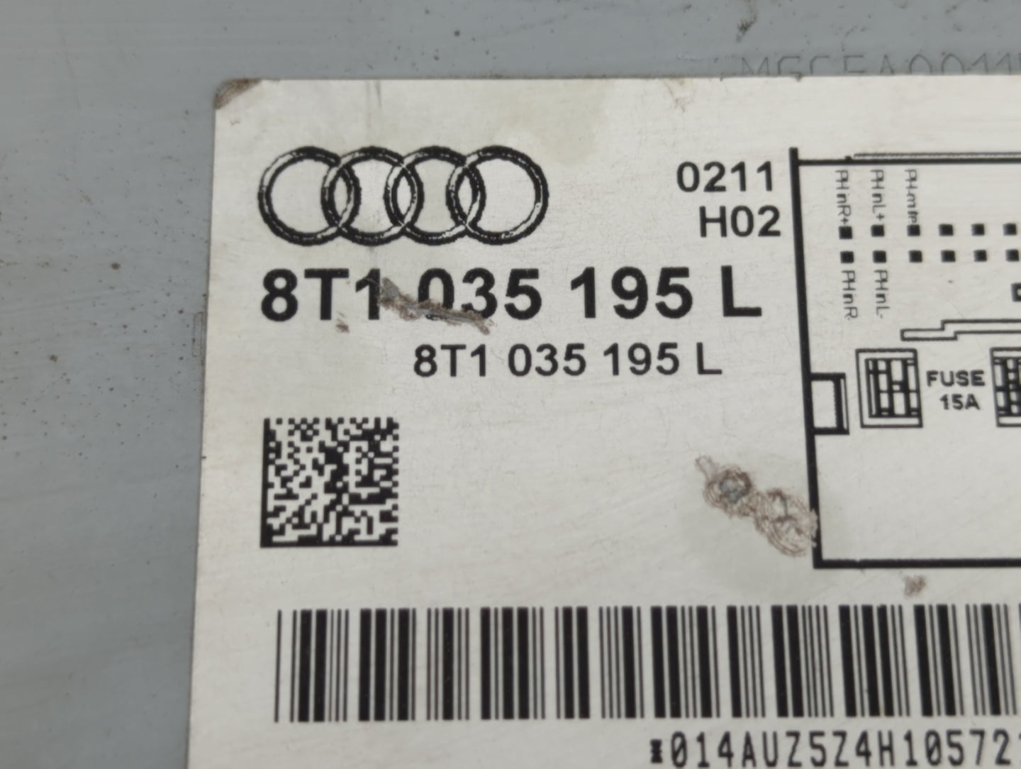 2009 Audi A4 Radio AM FM Cd Player Receiver Replacement P/N:8T1 035 195 L Fits OEM Used Auto Parts - Oemusedautoparts1.com