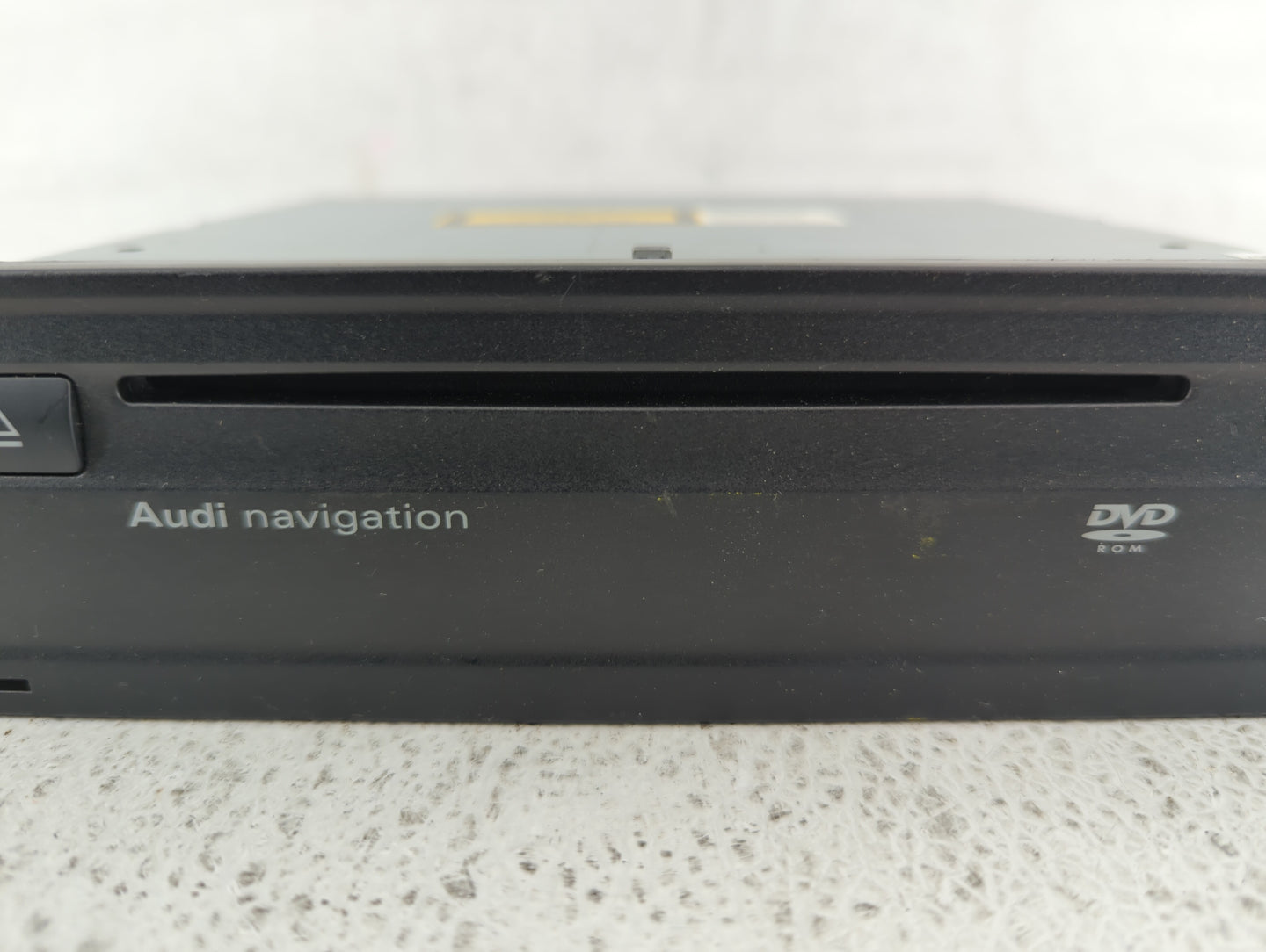 2009 Audi A4 Radio AM FM Cd Player Receiver Replacement P/N:4E0 919 887 M 8T0 035 223AN, 4G0 035 082 B Fits OEM Used Auto Pa