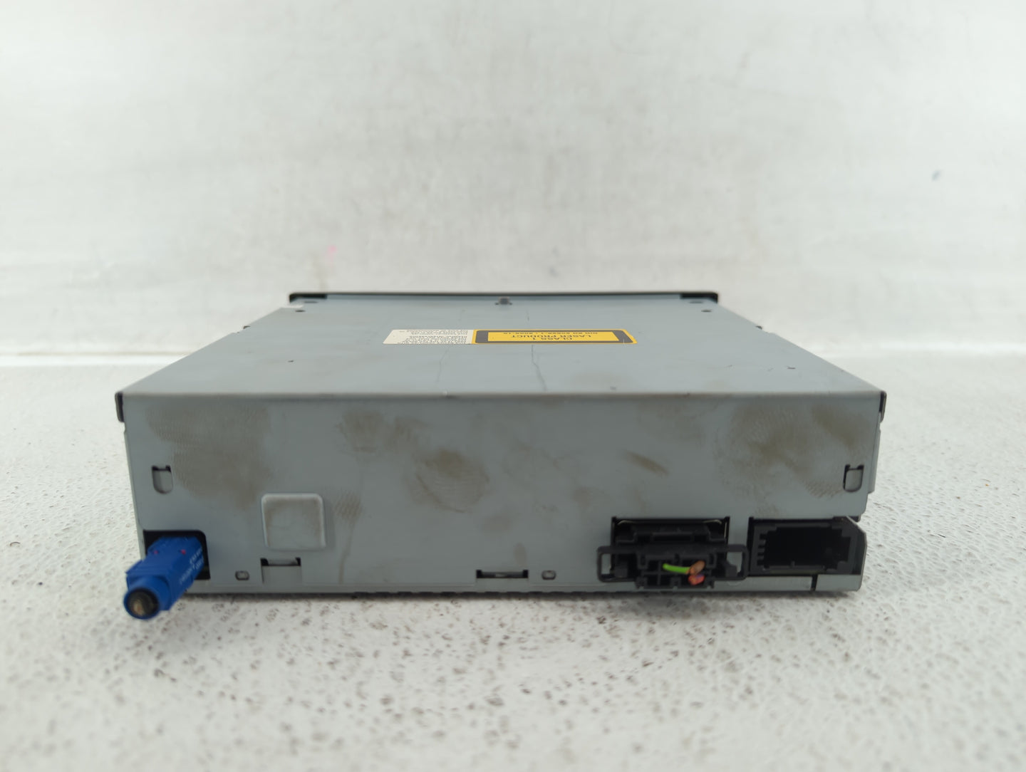 2009 Audi A4 Radio AM FM Cd Player Receiver Replacement P/N:4E0 919 887 M 8T0 035 223AN, 4G0 035 082 B Fits OEM Used Auto Pa