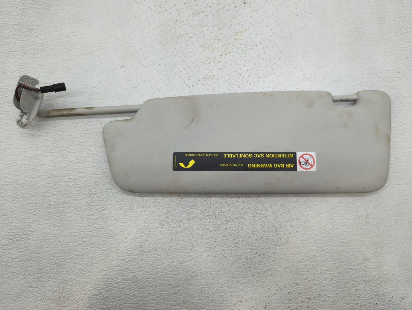 2009-2012 Audi A4 Sun Visor Shade Replacement Passenger Right Mirror Fits Fits 2009 2010 2011 2012 OEM Used Auto Parts - Oem