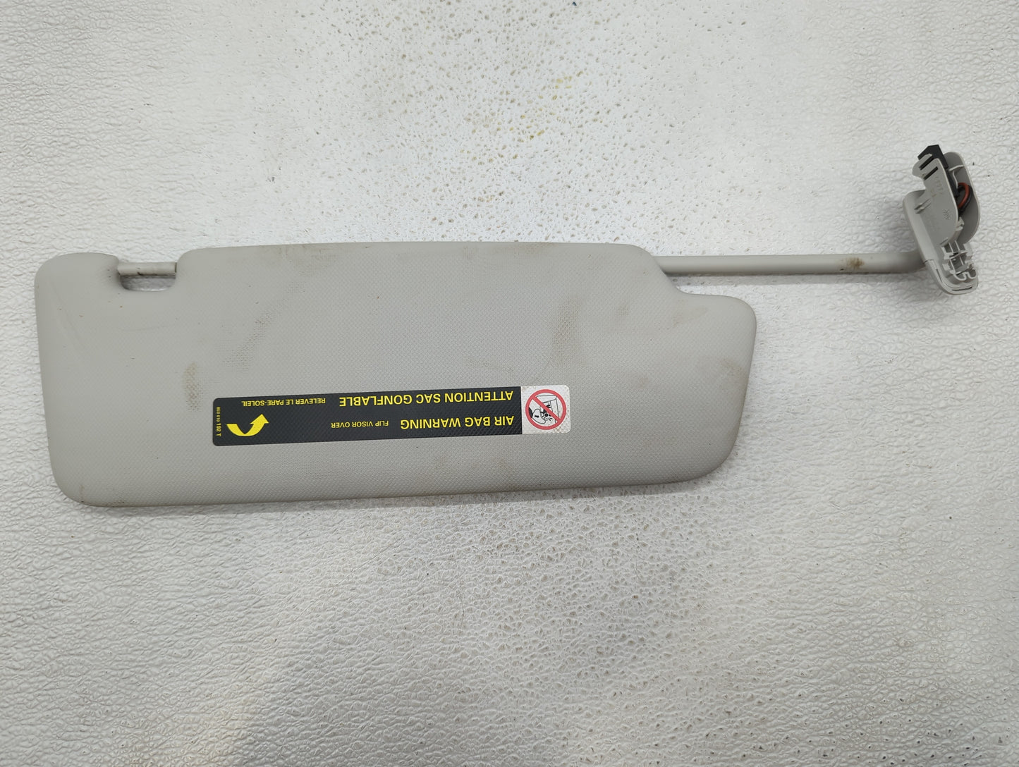 2009-2012 Audi A4 Sun Visor Shade Replacement Driver Left Mirror Fits Fits 2009 2010 2011 2012 OEM Used Auto Parts - Oemused