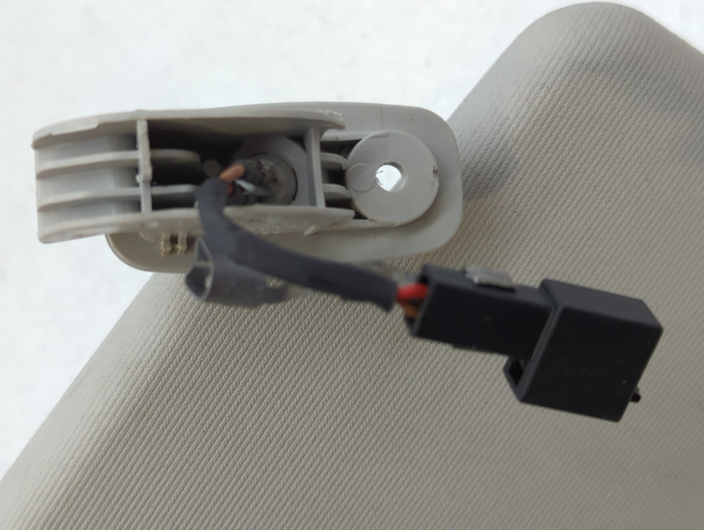 2009-2012 Audi A4 Sun Visor Shade Replacement Driver Left Mirror Fits Fits 2009 2010 2011 2012 OEM Used Auto Parts - Oemused