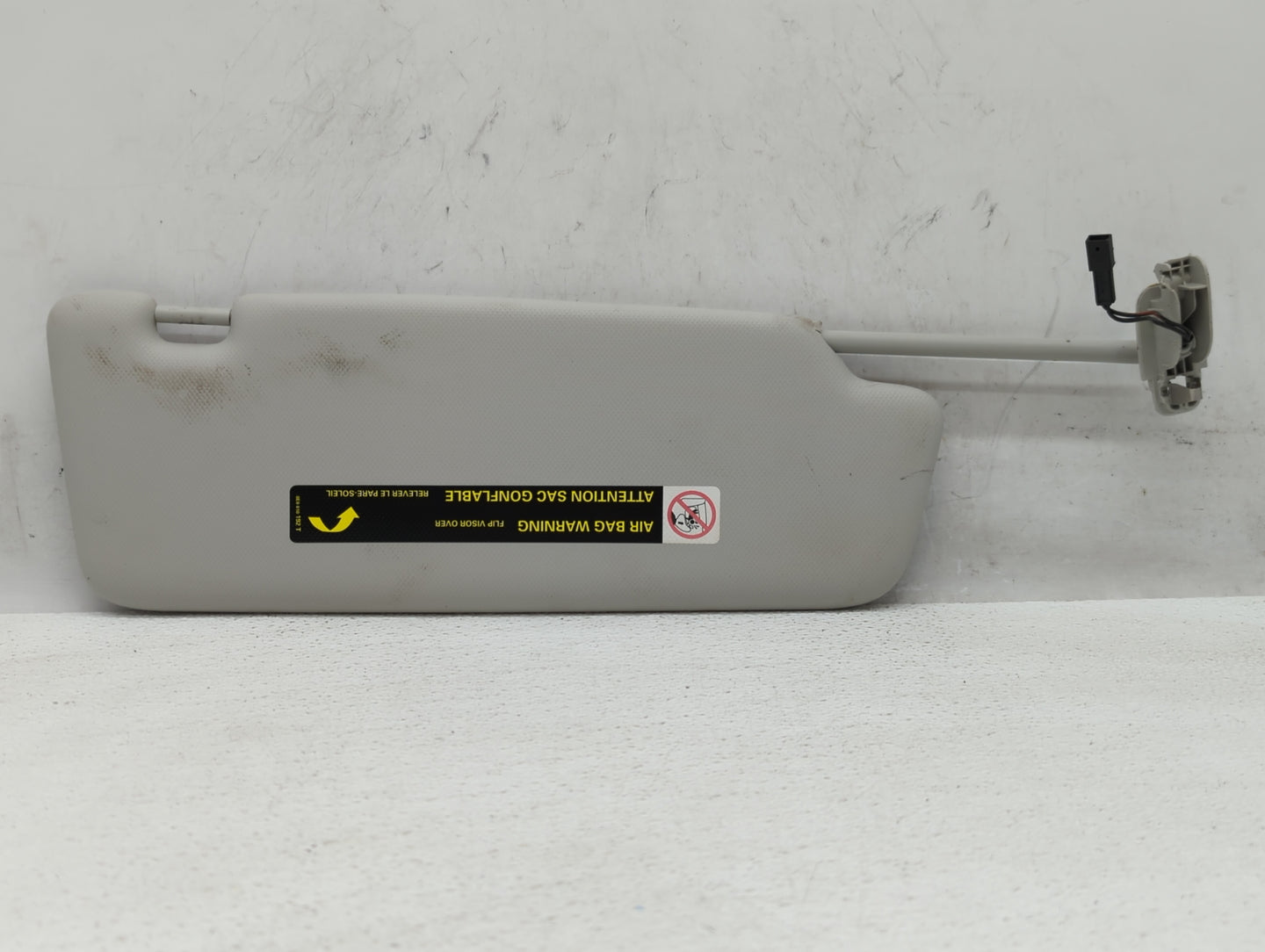 2009-2012 Audi A4 Sun Visor Shade Replacement Driver Left Mirror Fits Fits 2009 2010 2011 2012 OEM Used Auto Parts - Oemused