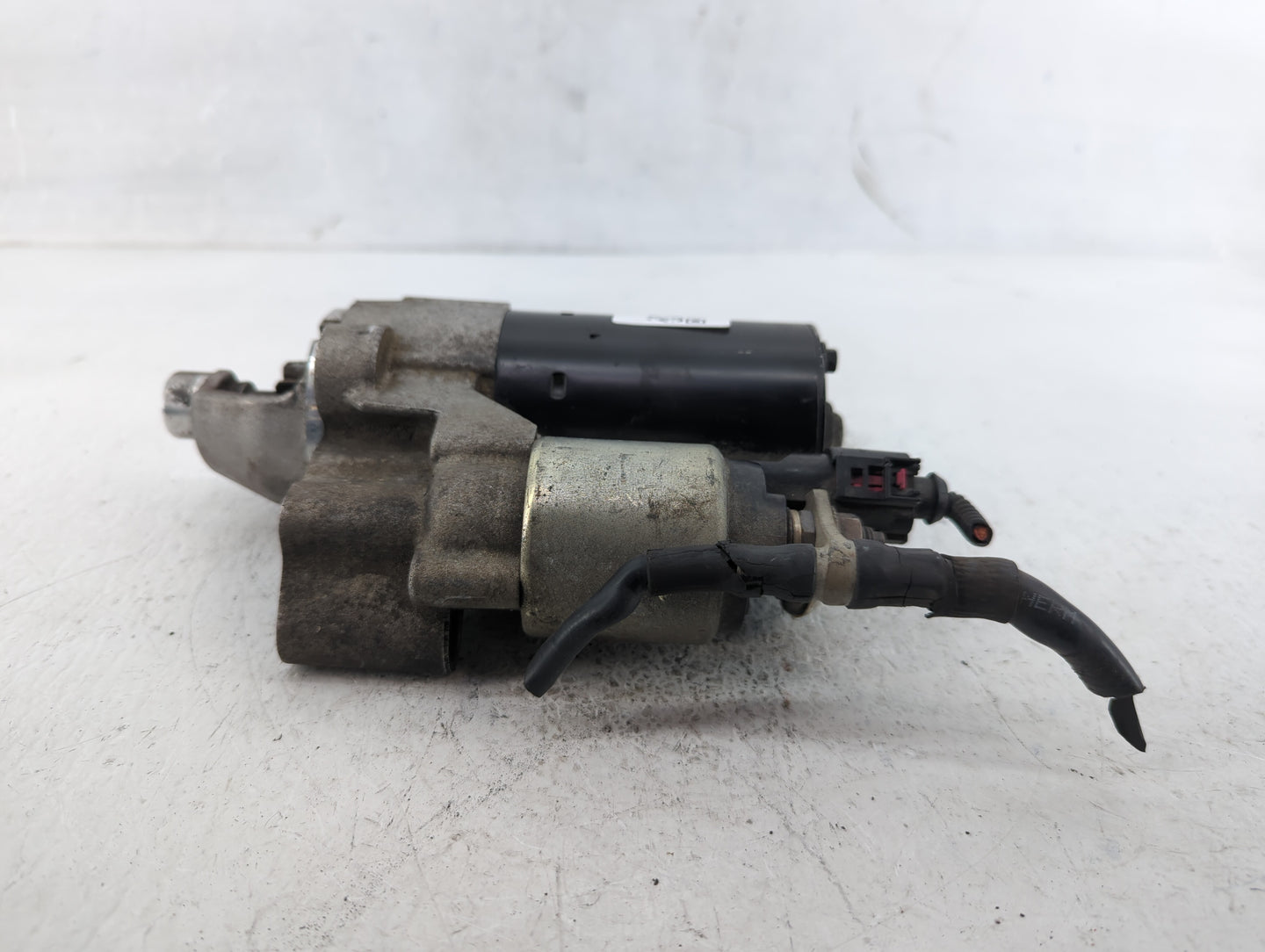 2009-2013 Audi A4 Car Starter Motor Solenoid OEM P/N:06H 911 021 A Fits Fits 2009 2010 2011 2012 2013 2014 2015 2016 2017 OE