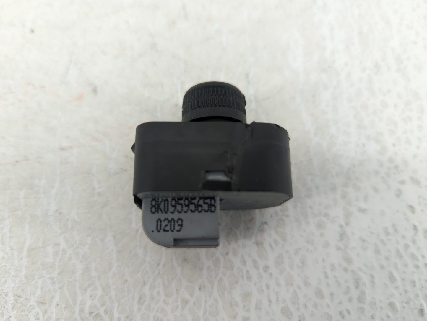2009 Audi A4 Master Power Window Switch Replacement Driver Side Left P/N:8K1 867 171 D Fits OEM Used Auto Parts - Oemusedaut